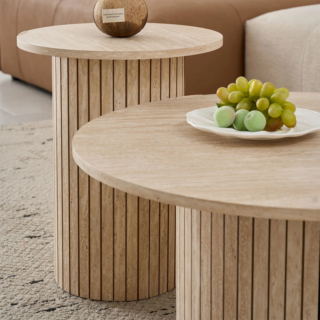 Table basse gigogne nordique Orion en bois naturel avec pieds métalliques noirs